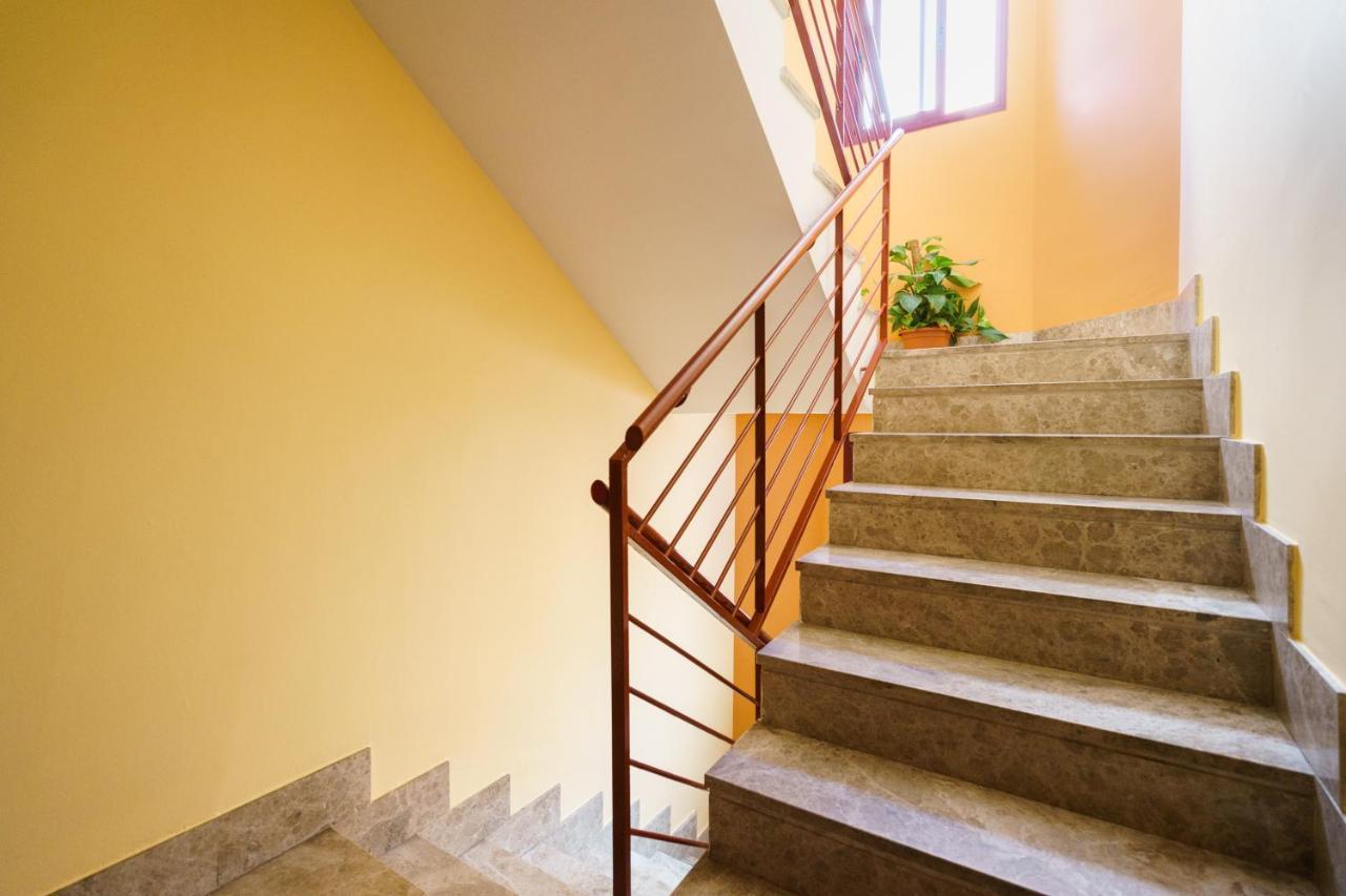 סיודאד ריאל Hostal Frasca By Vivere Stays מראה חיצוני תמונה