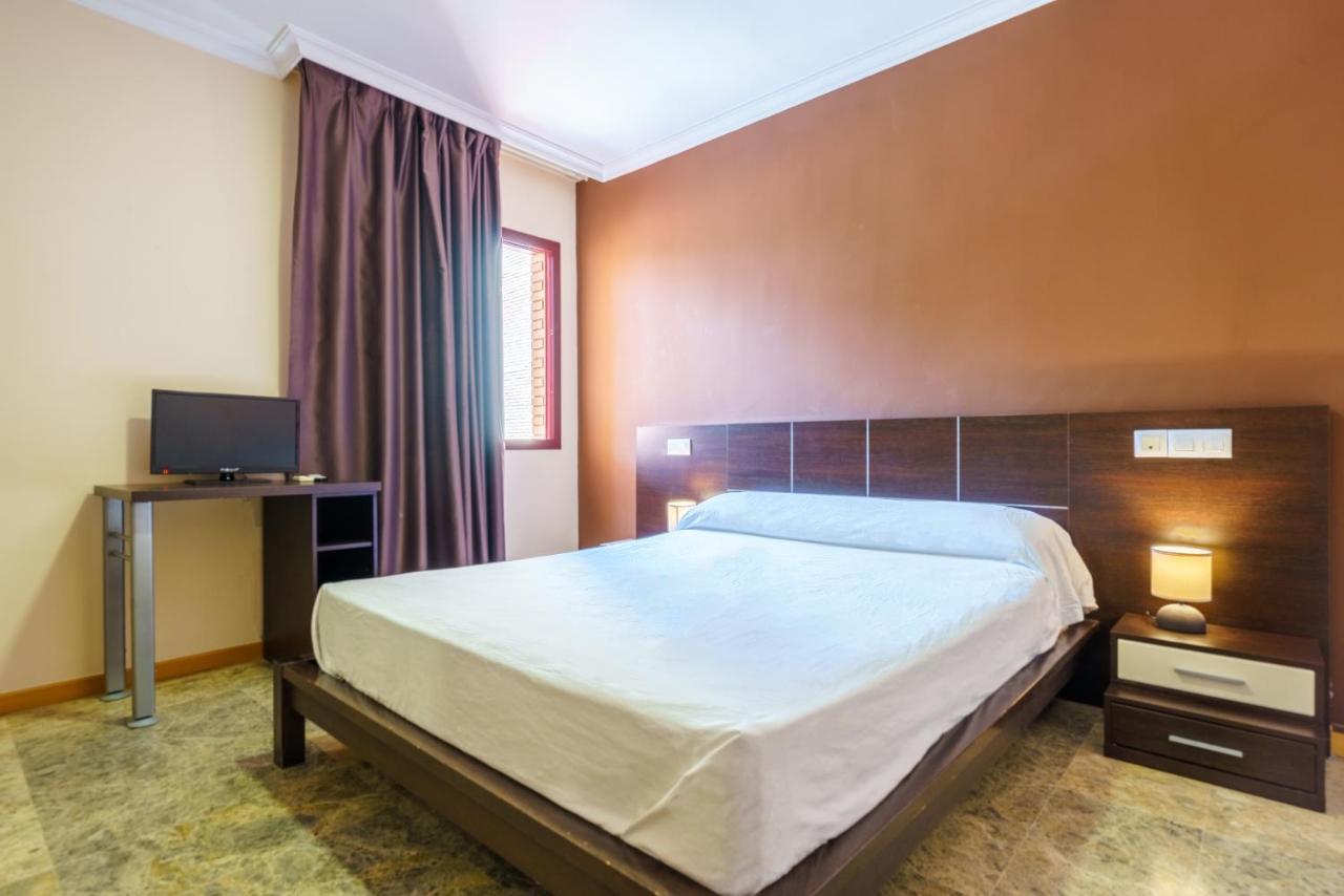 סיודאד ריאל Hostal Frasca By Vivere Stays מראה חיצוני תמונה