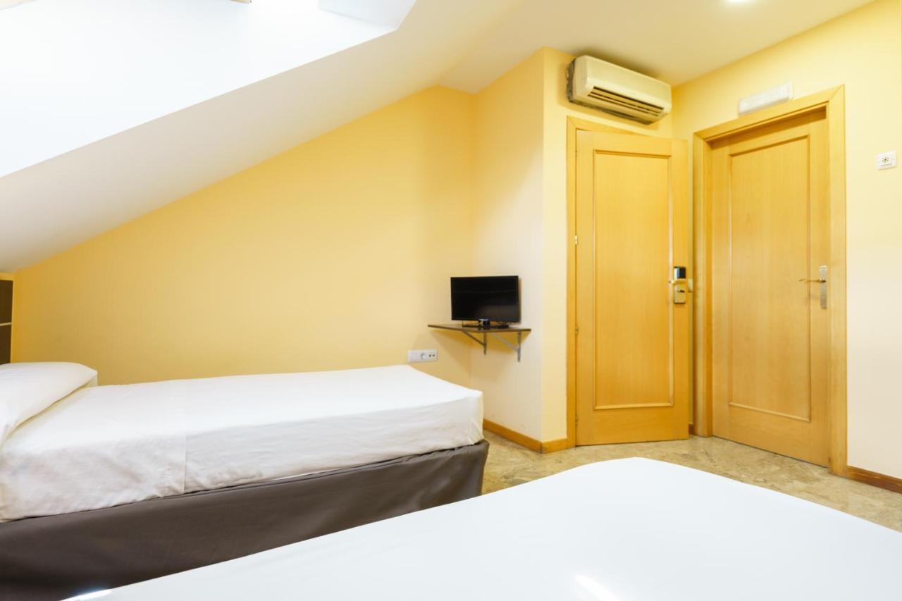 סיודאד ריאל Hostal Frasca By Vivere Stays מראה חיצוני תמונה