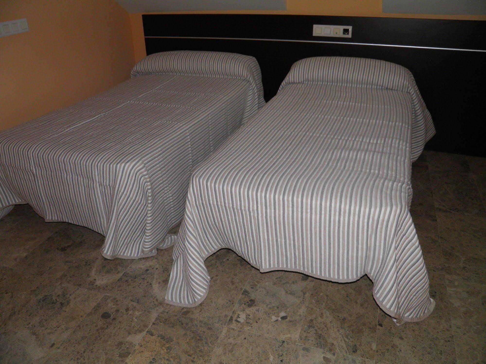סיודאד ריאל Hostal Frasca By Vivere Stays מראה חיצוני תמונה